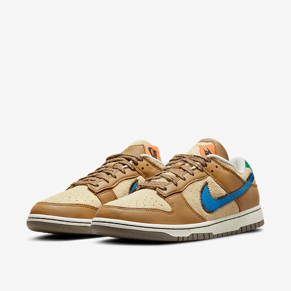 Men's size x Dunk Low Dark Driftwood Shoes - Image 2