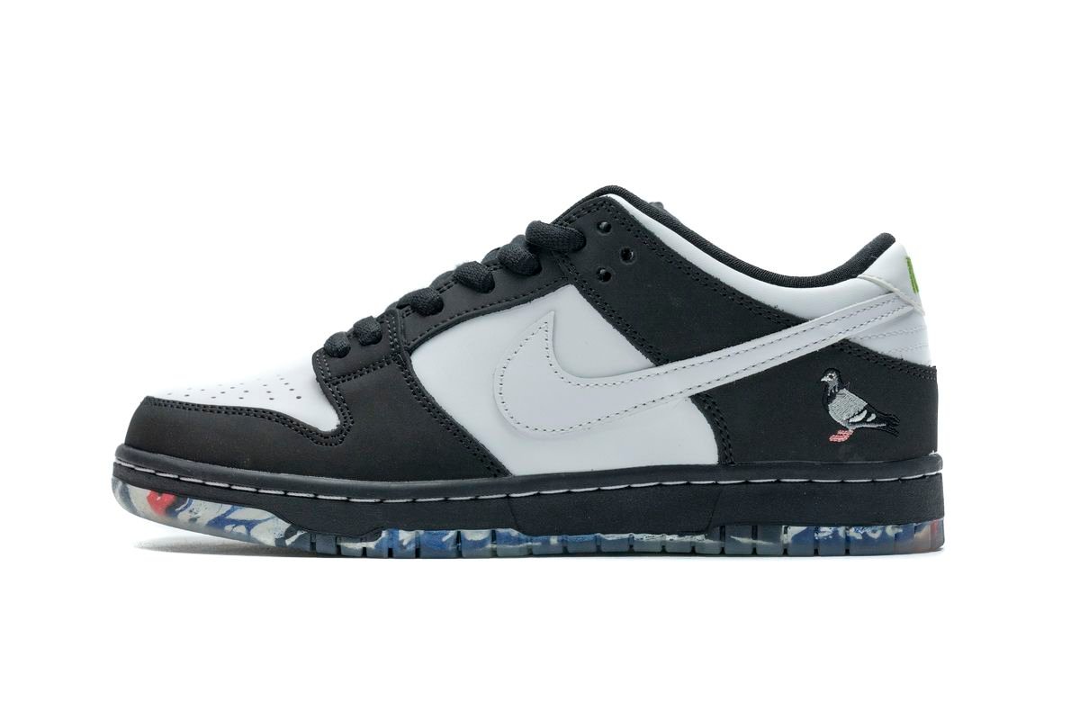 Men's Staple x SB Dunk Low Panda Pigeon Shoes