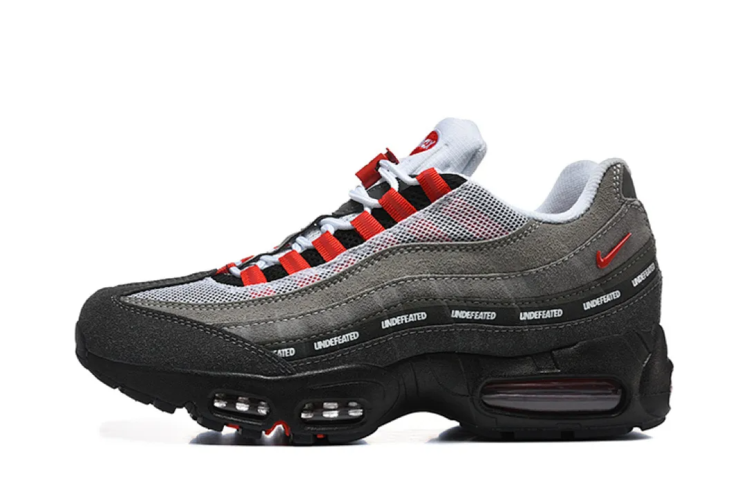 Men's UNDEFEATED x Nike Air Max 95 Fire Red Tokyo Bright Crimson  Shoes