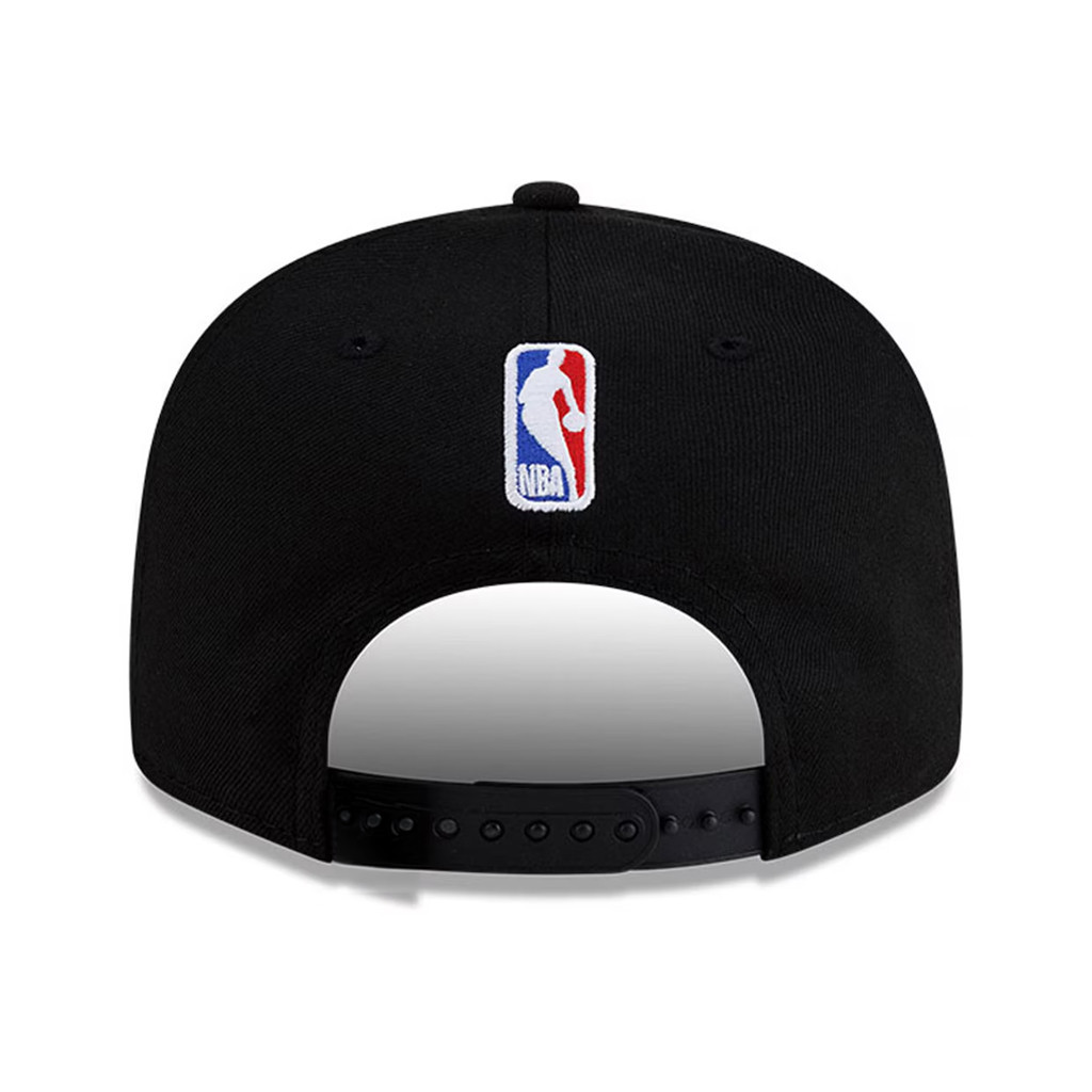 New York Knicks Final Merch Knicks 2026 Eastern Conference Champions Locker Room Snapback Hat Embroidered - Image 2