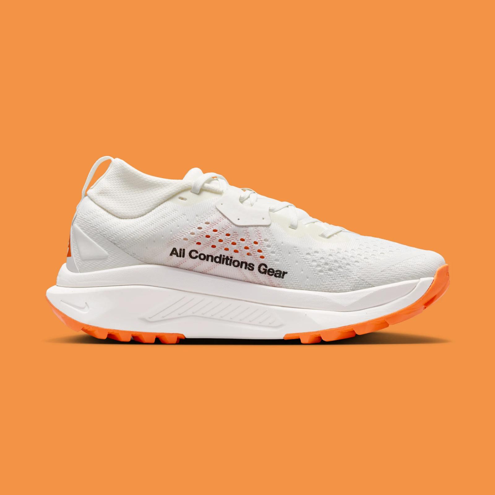 Nike ACG Zegama Trail Summit White Safety Orange HV8115-103 - Image 4