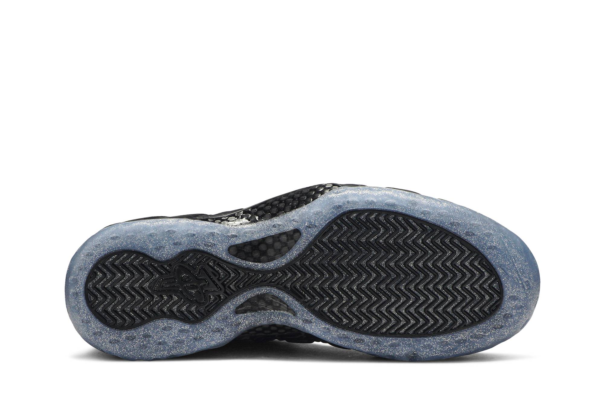 Nike Air Foamposite One 'Swoosh' Sneaker Style CV0369-001 - Image 4