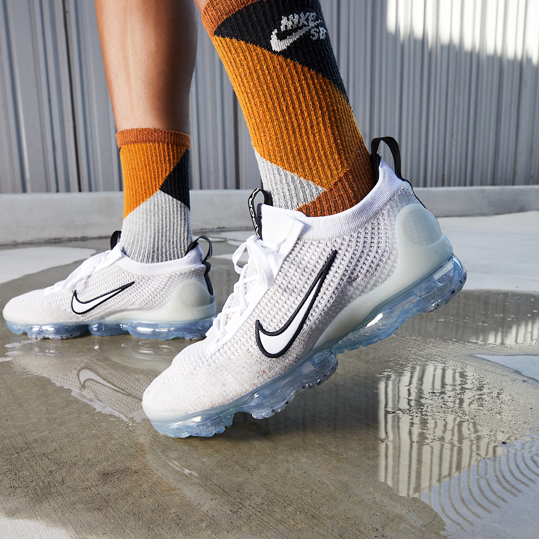 Nike Air VaporMax 2021 Flyknit Monochrome DH4084-100 - Image 3
