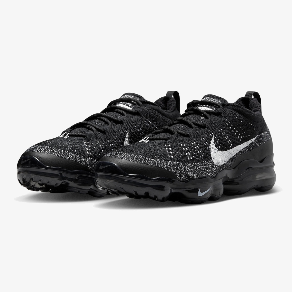 Nike Air VaporMax 2023 Flyknit 'Oreo' - Image 3