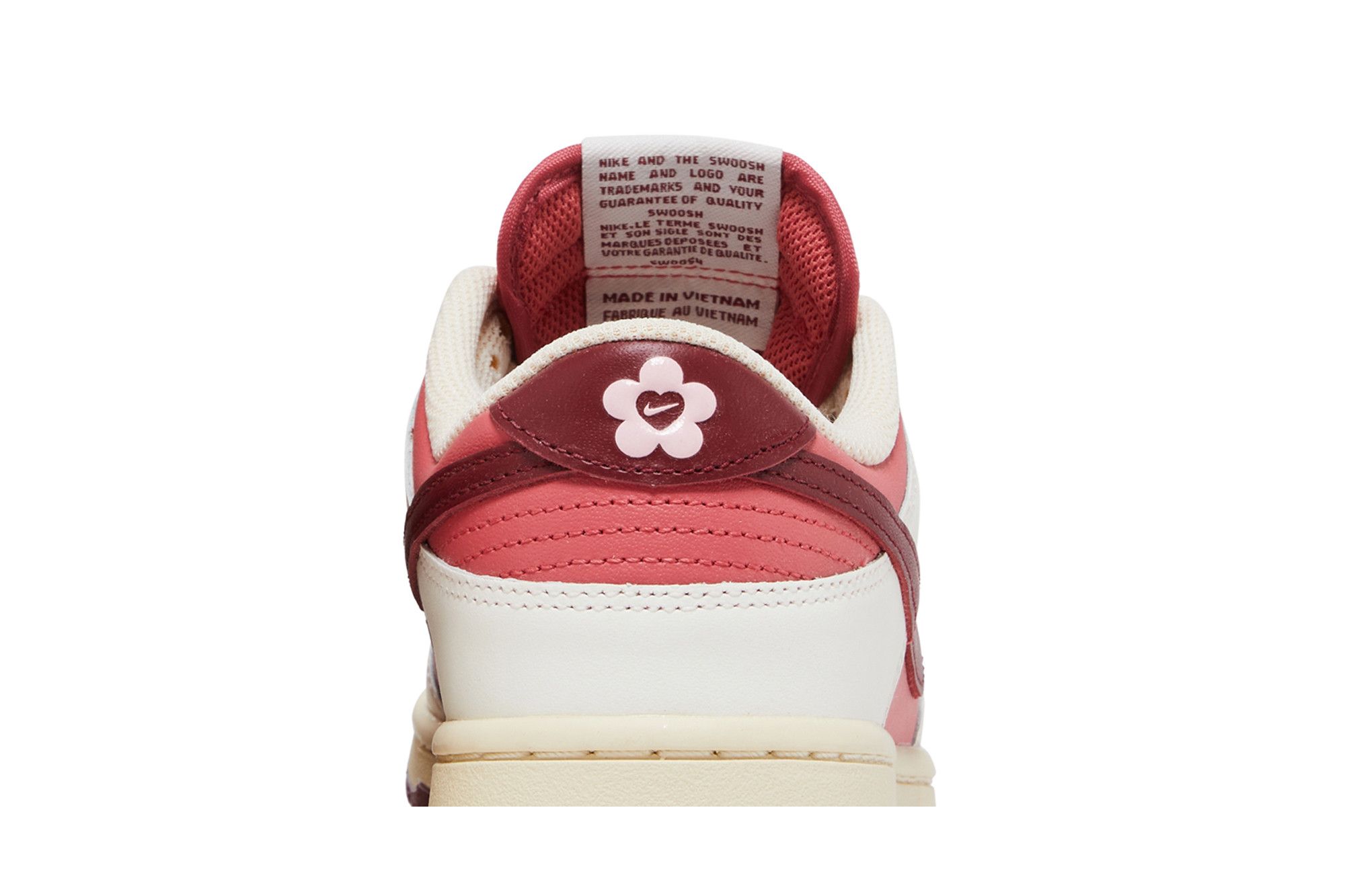 Nike Dunk Low Valentine’s Day 2024 Alternate Women’s Shoe HF0736-161 - Image 7