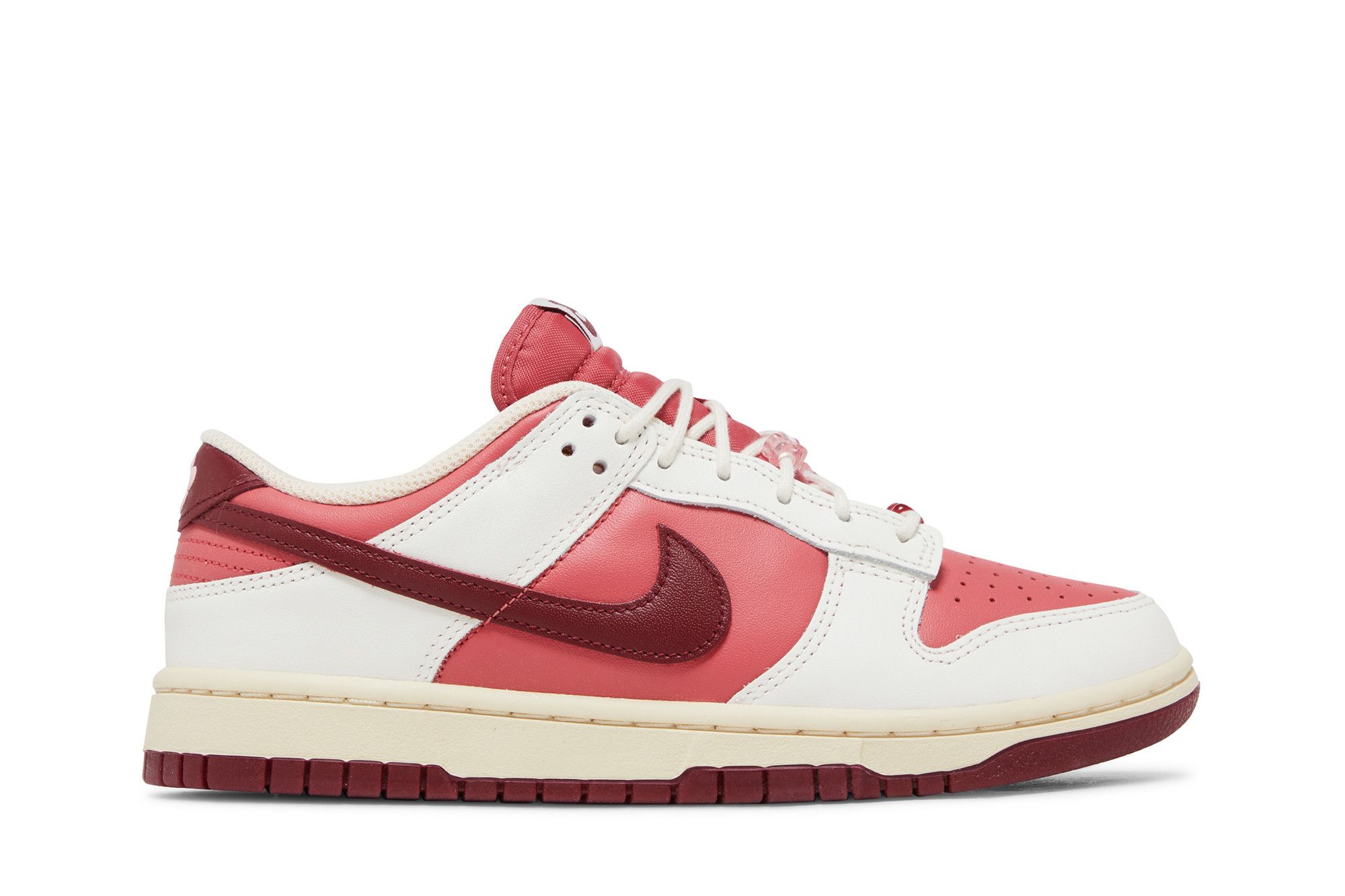 Nike Dunk Low Valentine’s Day 2024 Alternate Women’s Shoe HF0736-161