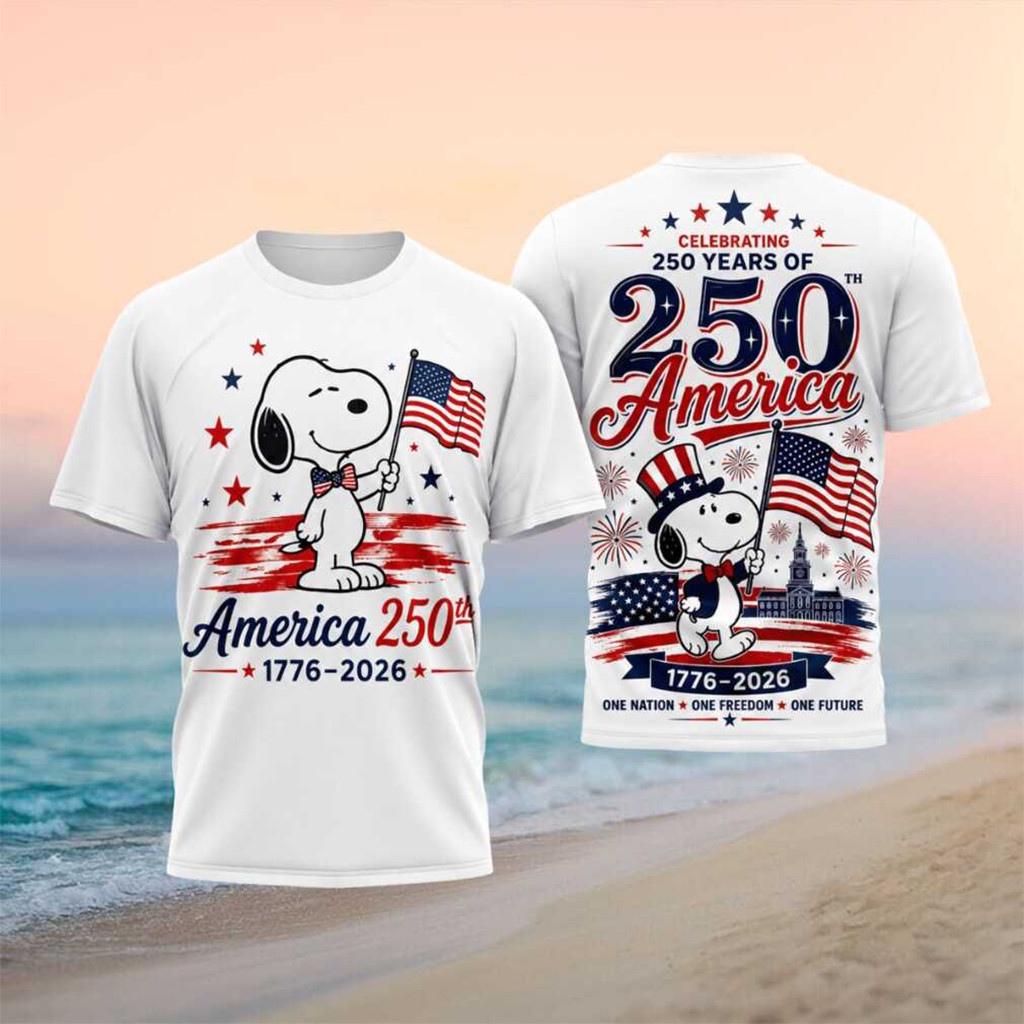 Snoopy Celebrating 250 Years of America 2026 Patriotic Peanuts Comic T-Shirt 4th Of July Gifts
