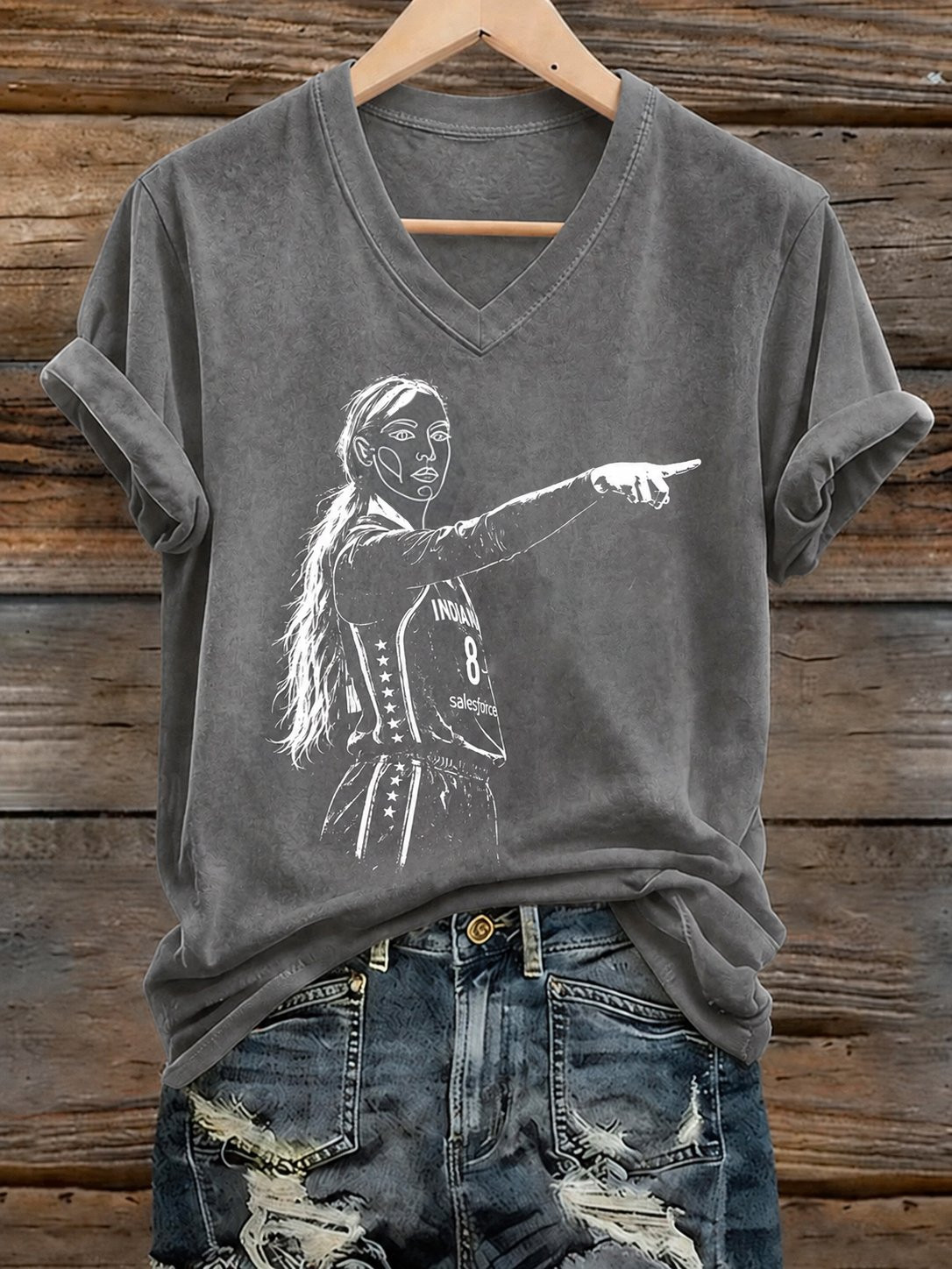 Sophie Cunningham Pointing V-Neck Shirt #8 Sophie Cunningham Merch Best Gifts For Mom